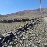 ۲۰۰متر زمین  در روستای نیوشت هرمتری۲میلیون تومان