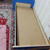 تخت یک. نفره