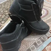 پوتین ایمنی|کیف، کفش، کمربند|رامهرمز, |دیوار