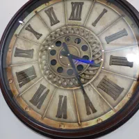 ساعت‌دیواری‌متحرک‌،وارداتی‌‌بسیارشیک.