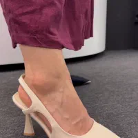 استخدام فروشنده