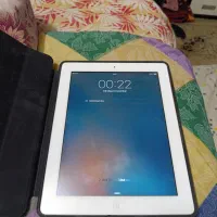 یک عدد تبلت آیفون