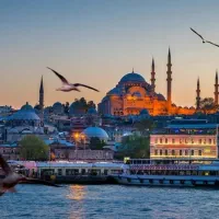 تور کیش مشهد دبی انتالیاو قشم اقساطی