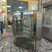 فریزر مکعبی ویترینی یک متری در حد نونو|فروشگاه و مغازه|نسیم‌شهر, |دیوار