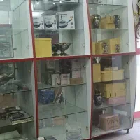 ویترین مغازه