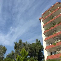 نیروی خدمات آقا