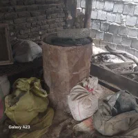 در حیاط خیلی سنگین