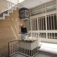 دفترکار / ویلایی دربستی / سه طبقه / خیابان خاقانی|اجارهٔ خانه و ویلا|اصفهان, باغ زرشک|دیوار