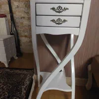 میز تلفن سفید