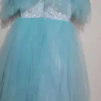 لباس وخترانه وکفش|کفش و لباس بچه|خوی, |دیوار