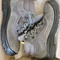 کفش کوهنوردی