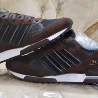 کتونی اورجینال آدیداس ZX750 چرم درحداکبند سایز ۴۴|کیف، کفش، کمربند|تهران, شکوفه (عبدل آباد)|دیوار