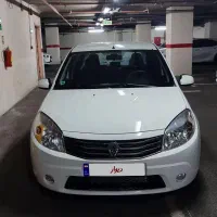 رنو ساندرو  اتوماتیک، مدل1397