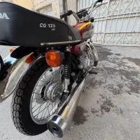 موتور هوندا۱۲۵ کثیر مشابه صفر خونگی|موتورسیکلت|اصفهان, شیخ اشراق|دیوار