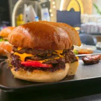 استخدام کمک آشپز و تخته کار