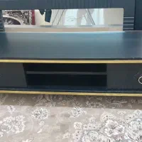 میز تلوزیون پایه فلزی کاملا سالم و نو