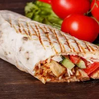 آشپز ماهر شاورما و بعلبک و فتایر