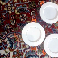 تعداد 20عدد هالوژن نو برای خونه خریدم  اضافه امده