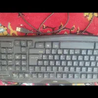 بلندگو و کیبورد