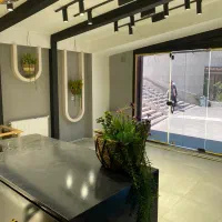 مغازه کوهنوردی و کمپینگ فروش بعلت مهاجرت زیر قیمت