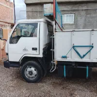 خاور هیوندا مدل ۸۴