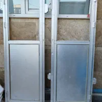 دو عدد درب آلومینیوم قدیمی سنگین