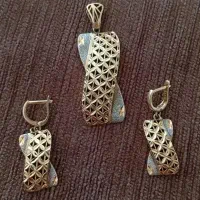 نیم ست گوشواره و مدال