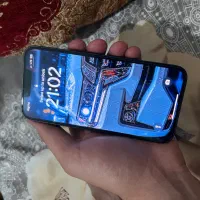 ایفون 13 بسیار تمیز