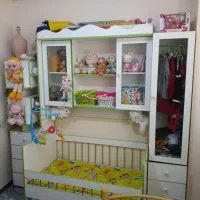 تخت و کمد کودک