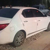 دنا پلاس سفید