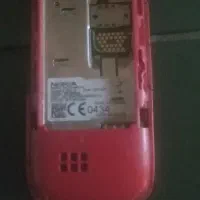 یک عد گوشی نوکیا ۵۱۳۰