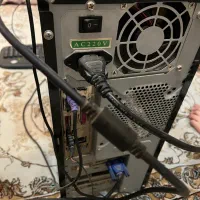 کامپیوتر|رایانه رومیزی|ری, صفاییه (چشمه علی)|دیوار