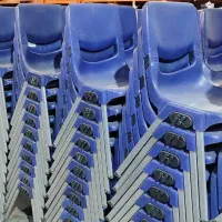 صندلی پلاستیکی