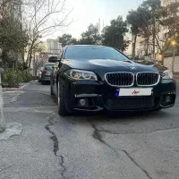 بی ام و ۵۲۸ مشکی  ۴ کلید ۲۰۱۵