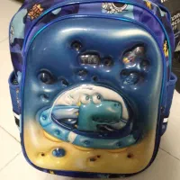 کوله پشتی مدرسه
