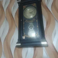 ساعت دیواری