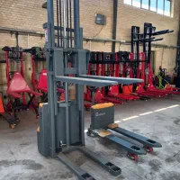 جک پالت عمده استاکر برقی باتری مخصوص لیفتراک
