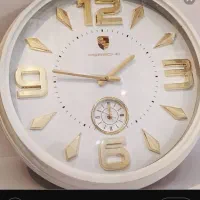 ساعت دیواری