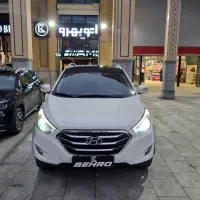 توسان ۲۰۱۵ فول کامل با کمربند سقف
