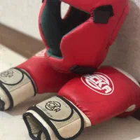 کلاه و دستکش بوکس|تجهیزات ورزشی|شهریار, رضی آباد بالا|دیوار