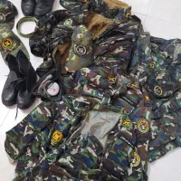 لباس سربازی پدافند، پوتین و کلاه، کیف واکس