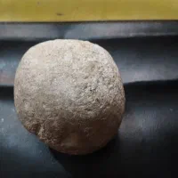 سنگ گردقدیمی|کلکسیون اشیاء عتیقه|مرودشت, دولت آباد|دیوار