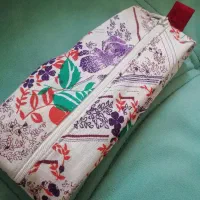 جامدادی  و کیف ارایش شیک و جادار