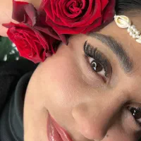 اکستنشن مژه و لیفت لمینت ابرو و مژه