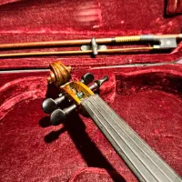 ویولن خوش صدای Amati مدل۲۰۰ دارای تجهیزات کامل|ویولن|گرگان, |دیوار