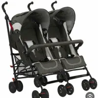 کالسکه دوقلو