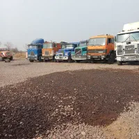 کامیون مرکز اسقاط ماک ایویکو بنز ولوو کشنده