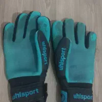 دستکش دروازه بانی|لباس|هشتگرد, هشتگرد قدیم|دیوار