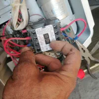 نصب و سرویس و تعمیرات اسپلیت و یخچال و