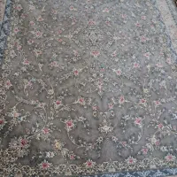 فرش ۹ متری ۱۵۰۰ شانه گل برجسته تمام اکرولیک